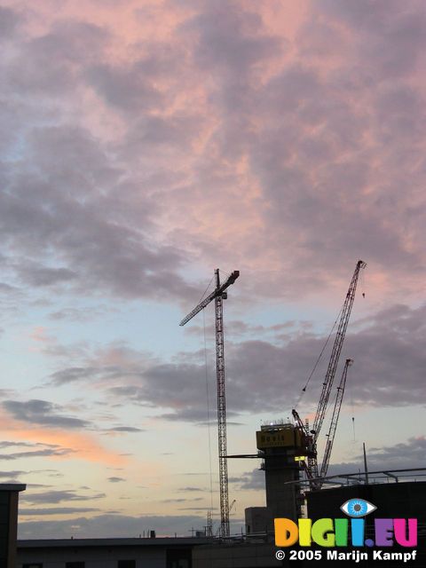 13213 High rise cranes